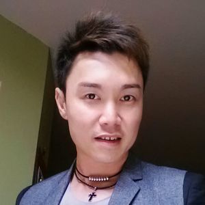 Meet your Posher, Eric